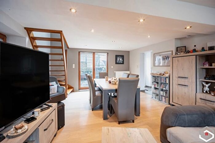 Maison 4 pièces à Rue Mognée, Ouffet, à vendre