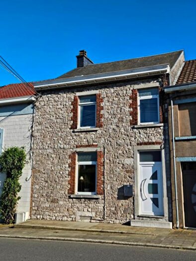 Maison 3 pièces à Rue de Landelies, MontignyleTilleul, à vendre
