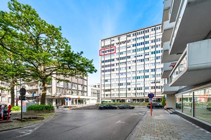 Appartement 8 pièces à Esplanadeplein, A, à vendre