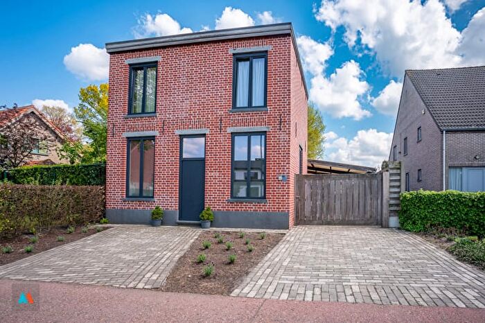 Meerledorp, Meerle - Maison 3 pièces à vendre