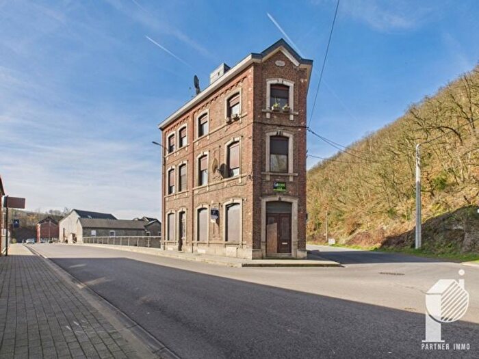 Rue Tivoli, Dison Andrimont : Maison 9 pièces à vendre