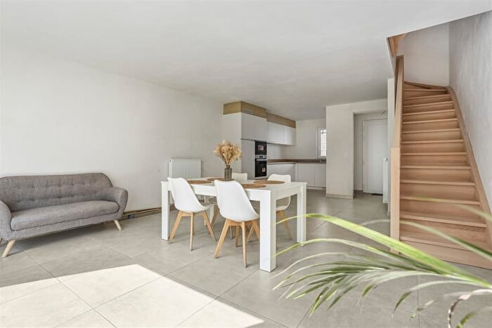 Rue de la Bonneterie, LEUZEENHAINAUT : Maison 3 pièces à vendre