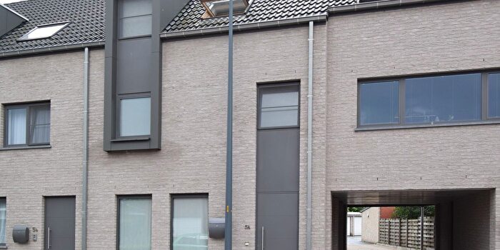 Maison 3 pièces à louer à Karabiniersstraat, Staden