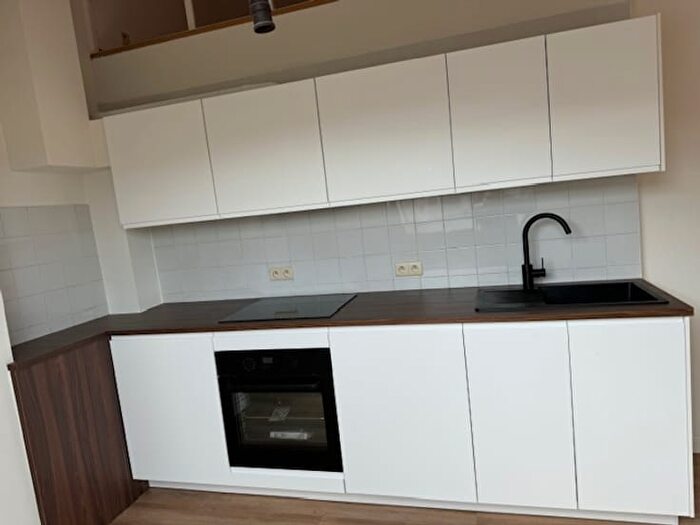 Appartement 1 pièce à Paleisstraat, Antwerpen, à louer