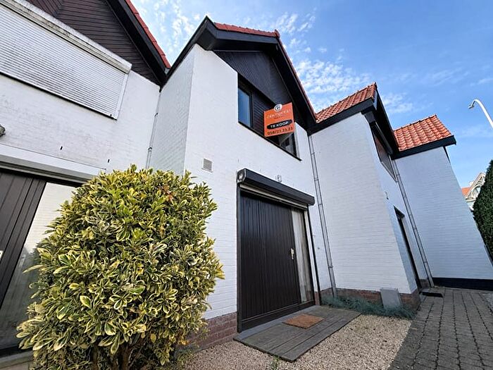 Maison 8 pièces à Dienstweg Havengeul, Nieuwpoort, à vendre