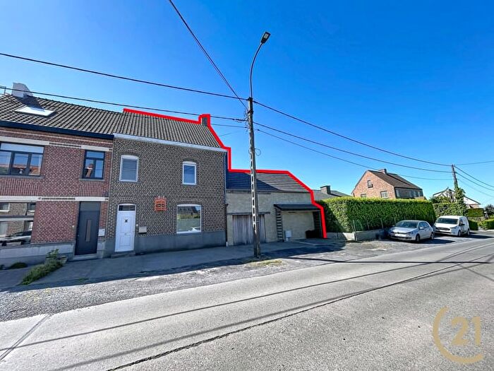 Chaussée de Renaix, RUSSEIGNIES - Maison 3 pièces à vendre
