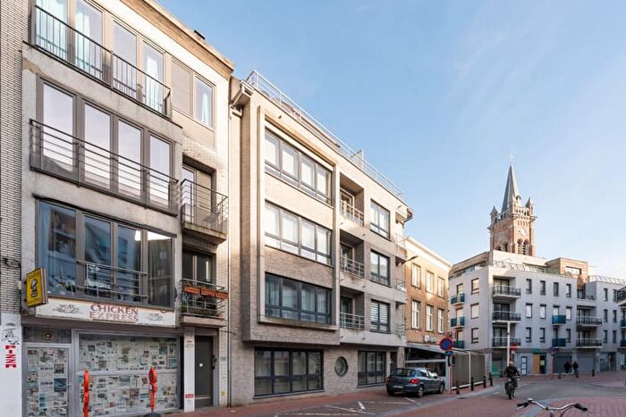Appartement 7 pièces à Hoogstraat, Blankenberge, à louer