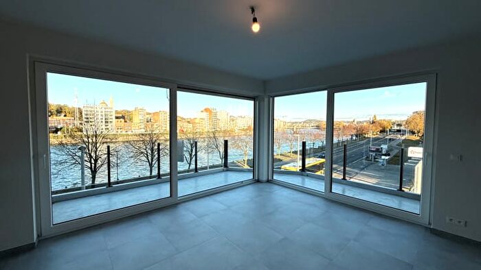 Appartement 7 pièces à vendre à Rue Pierre Molinghen, Liège