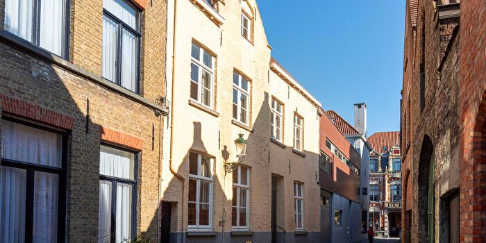 Ontvangersstraat B, Brugge : Maison 3 pièces à vendre