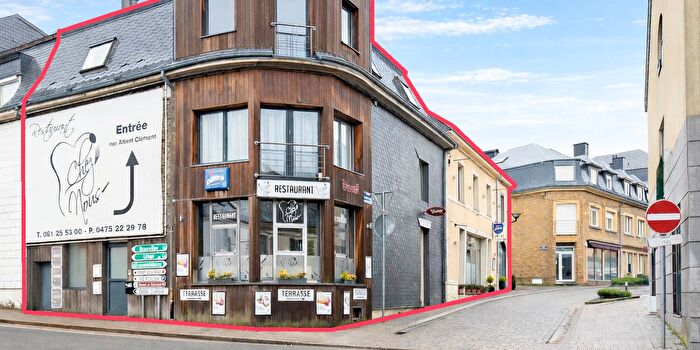 Rue SaintRoch, Neufchâteau : Appartement 7 pièces à vendre
