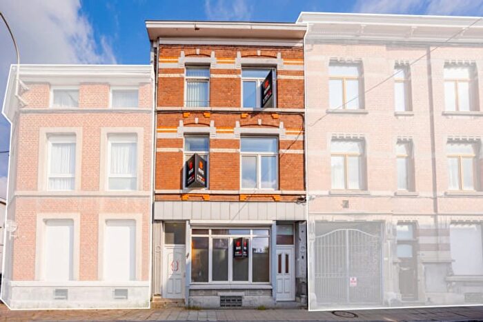 Maison 4 pièces à Rue Lamarck, Liège, à vendre