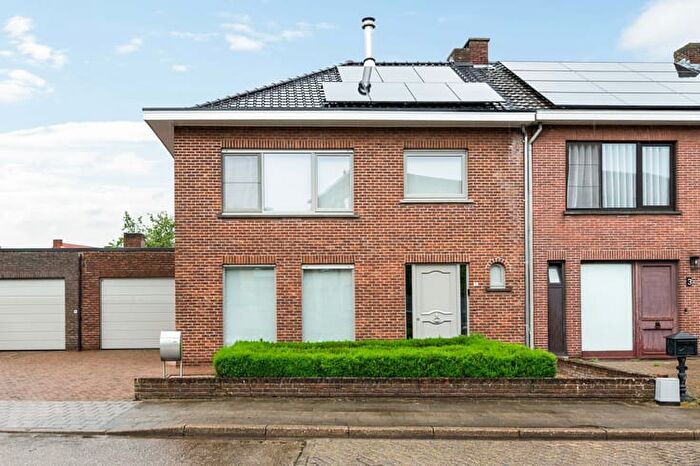 Rood Kruisstraat, Turnhout - Maison 3 pièces à vendre