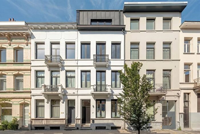 Maison 6 pièces à Haantjeslei, ANTWERPEN, à vendre