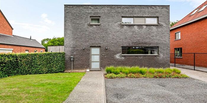 Maison 3 pièces à vendre à Geelsebaan, Vorst