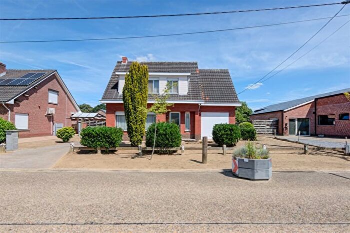 Maison 3 pièces à Van Craeyenhemstraat, Grobbendonk, à vendre