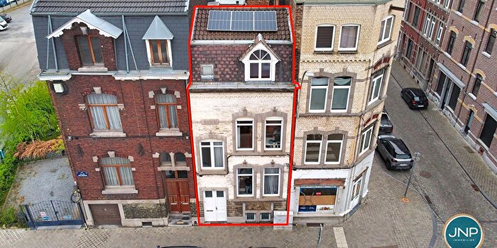 Rue de Sclessin, Liège : Maison 4 pièces à vendre