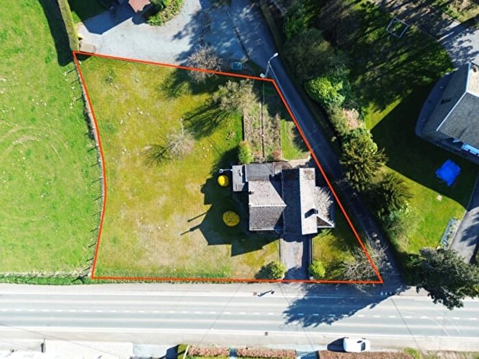 rue de Marche, Ferrières : Maison 3 pièces à vendre