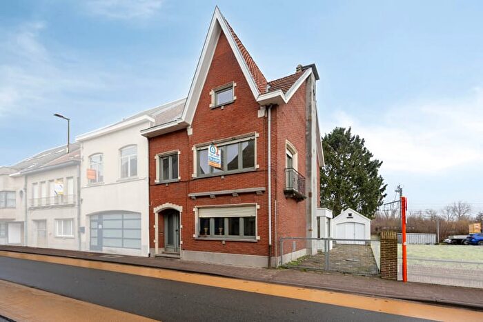Guido Gezellestraat, Denderleeuw : Maison 4 pièces à vendre