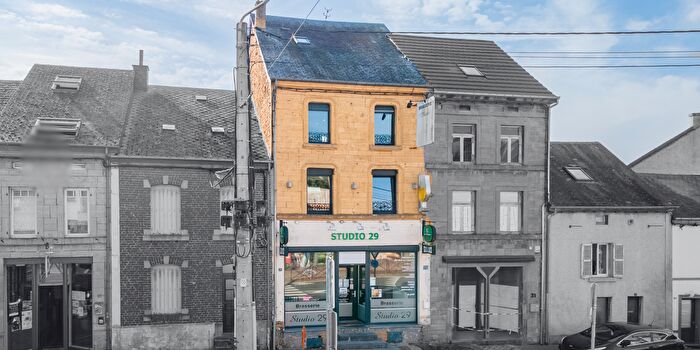 Faubourg dArival, Virton : Maison 1 pièce à vendre