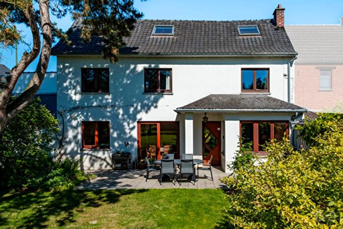 Maison 14 pièces à vendre à Rue de Bau, Chastrevillerouxblanmont