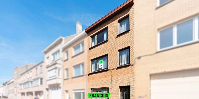 Maison 4 pièces à Verenigingstraat, Oostende, à vendre