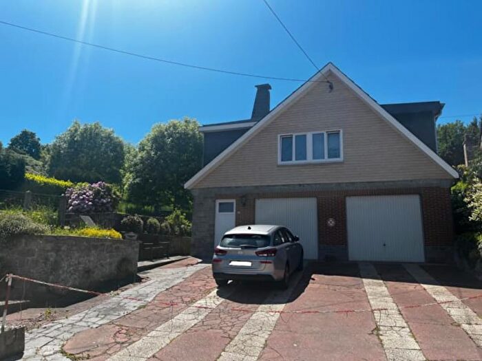Rue d'Yvoir, Braibant : Maison 2 pièces à vendre