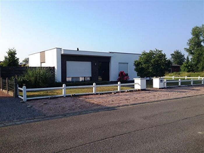 Vijfstekestraat, STEKENE : Maison 3 pièces à vendre