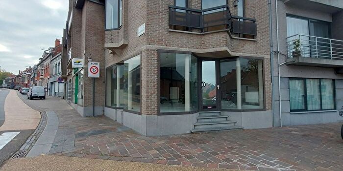 Appartement 2 pièces à Moeskroensesteenweg, Aalbeke, à louer