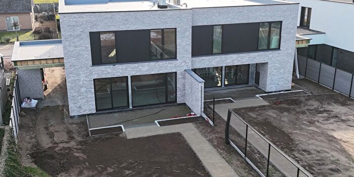 Maison 4 pièces à vendre - Meybroekstraat, Kermt