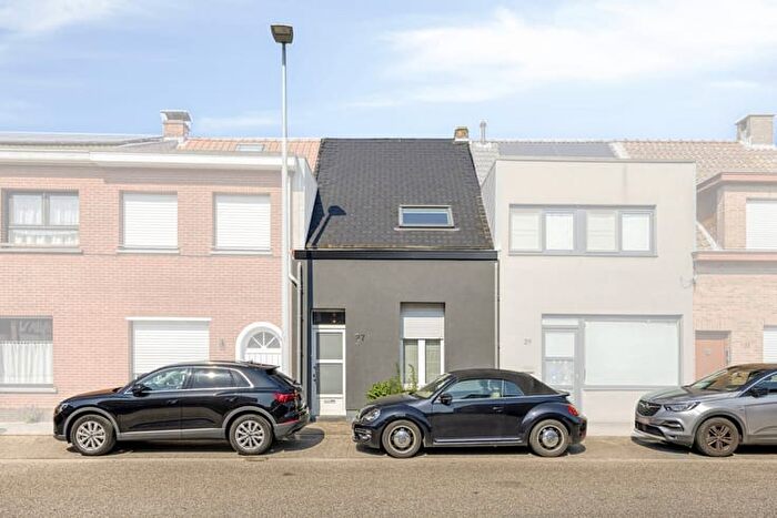 Maison 3 pièces à Kruiningenstraat, Schoten, à vendre
