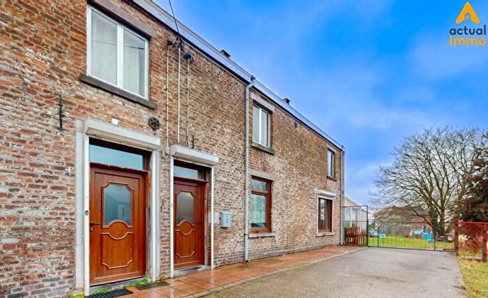 Sentier Judonsart, Roux : Maison 4 pièces à vendre