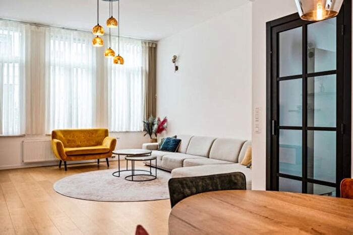 Maison 4 pièces à vendre à Tolstraat, Antwerpen
