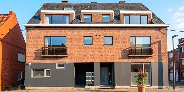 SintDenijsestraat, Kortrijk : Maison 12 pièces à vendre