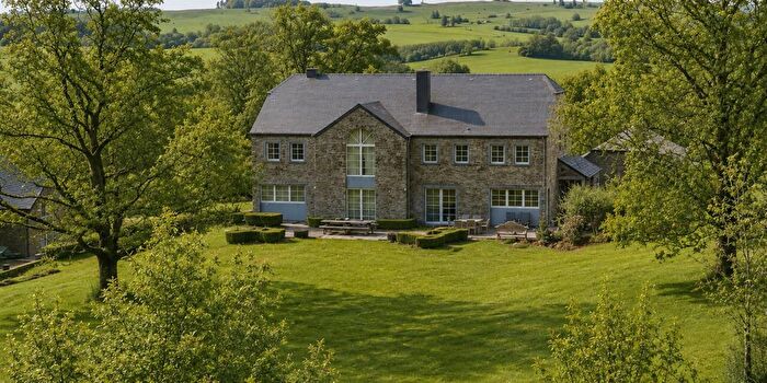 Tillet, Luxemburg - Maison 9 pièces à vendre