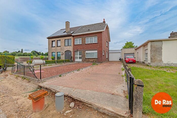 Maison 3 pièces à Beekstraat, ErpeMere, à vendre