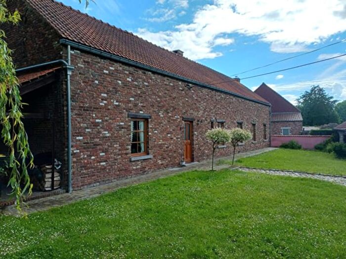 Rue de Blaugies, SarslaBruyère : Maison 3 pièces à vendre