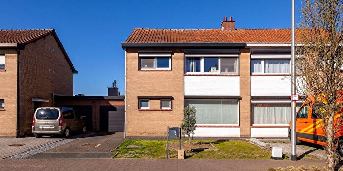 Violettenstraat, Vorst - Maison 3 pièces à vendre