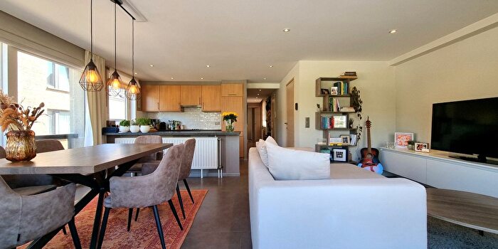 Appartement 2 pièces à vendre à IJzerstraat, HeistaanZee