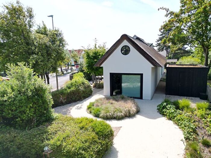Maison 4 pièces à Korenbloemdreef, KnokkeHeist, à vendre