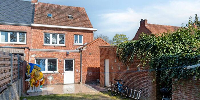 Maison 5 pièces à Gompeldijk, Mol, à vendre
