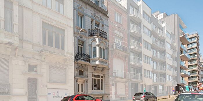 Appartement 3 pièces à Boekareststraat, Oostende, à vendre