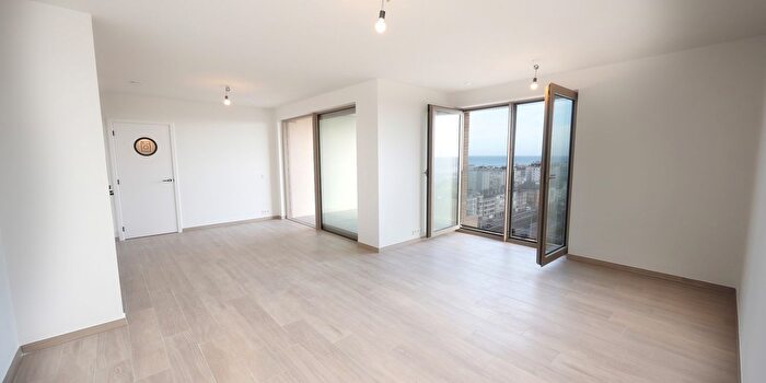 Appartement à Troonstraat, Mariakerke, à vendre