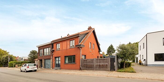 Maison 4 pièces à Doornaardstraat, Wommelgem, à vendre