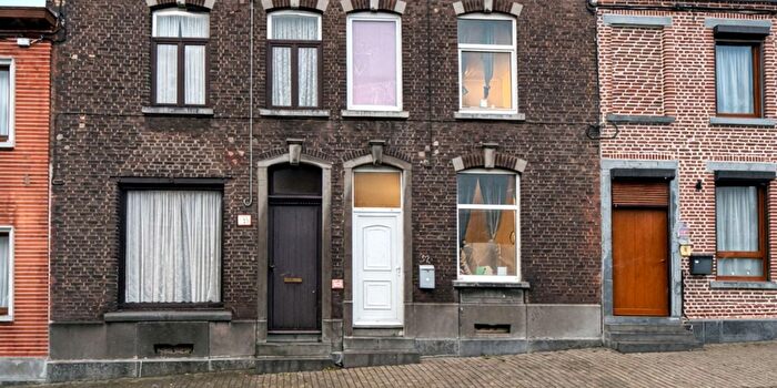 Du Noir Dieu, Gilly : Maison 2 pièces à vendre