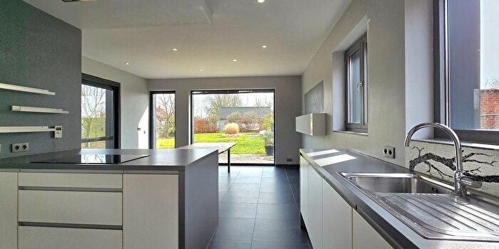 Maison 4 pièces à Schalbroekstraat, Lummen, à vendre