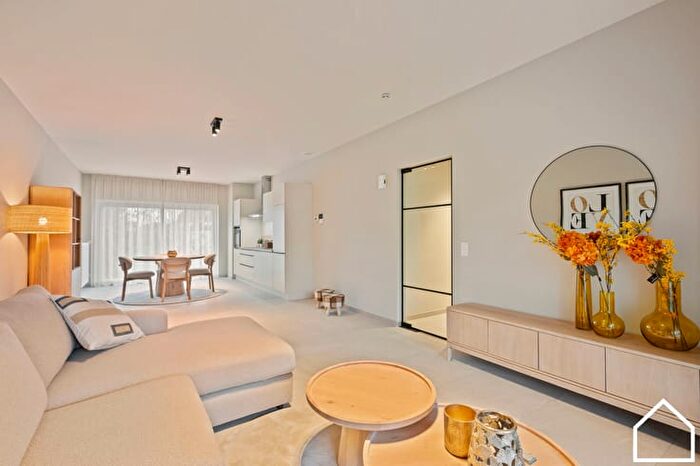 Appartement 2 pièces à Rue des Arts, Komen, à vendre