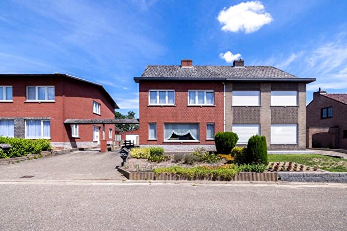 Klaverstraat, Mol : Maison 3 pièces à vendre