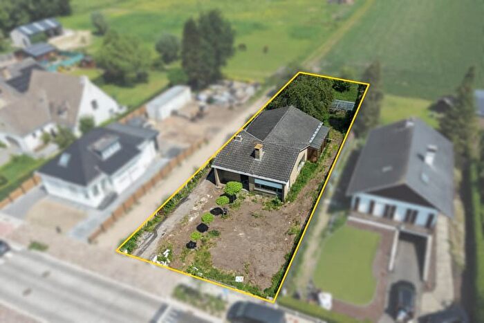 Oedelemse Steenweg, Damme : Maison 1 pièce à vendre