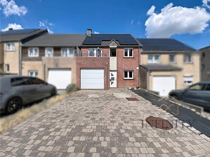 Maison 4 pièces à vendre à Rue du Paradis, Herstal