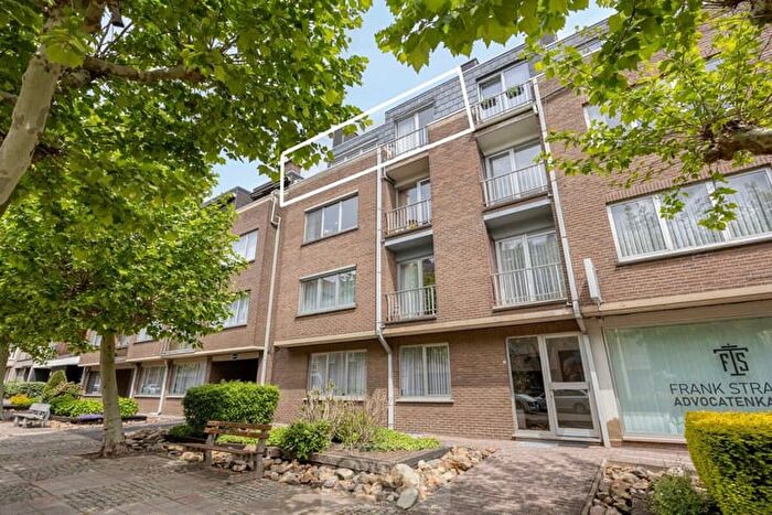 Appartement 10 pièces à Tichelrijstraat, SintTruiden, à vendre